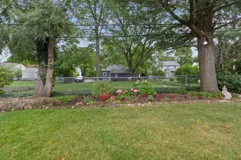 62 Mayfair Dr, Irondequoit, NY 14617 photo 36