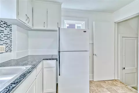 86 Lodge Dr, Irondequoit, NY 14622 photo 4