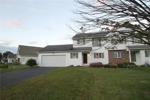 26 Hampton Ln, Perinton, NY 14450 photo 4