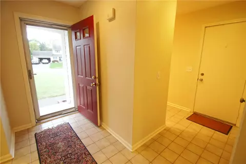 26 Hampton Ln, Perinton, NY 14450 photo 5