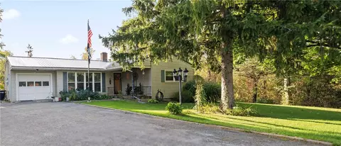 36 Highland Ter, Canandaigua, NY 14424
