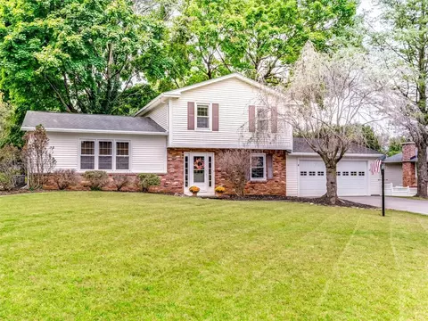4 Victoria Rise Rise, Perinton, NY 14450