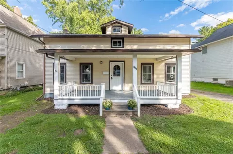 124 Stafford St, Palmyra, NY 14522