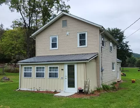 36 Clinton St, Gibson, PA 15832