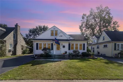 35 Chimayo Rd, Irondequoit, NY 14617