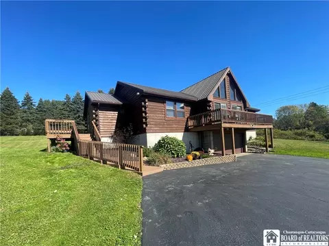 1575 Peck Settlement Rd, Kiantone, NY 14701