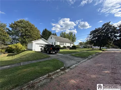 131 Howard St, Jamestown, NY 14701