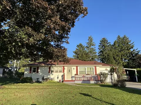 144 Coldwater Rd, Gates, NY 14624