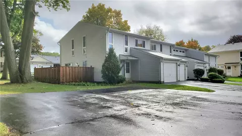 45 Blue Ridge Rd, Penfield, NY 14526