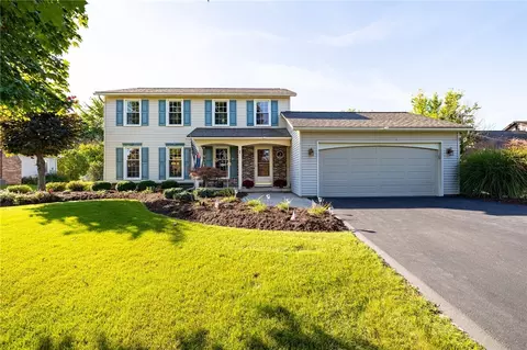 7 Clay Hl, Chili, NY 14624