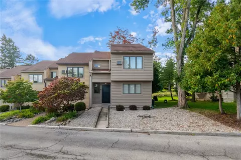 6 Golfside Cir #6, South Bristol, NY 14424