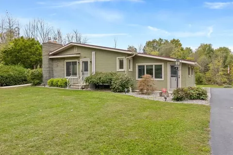 2974 Groth Rd, Murray, NY 14470