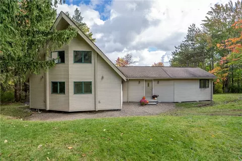 5993 Lawrence Hill Rd, Canadice, NY 14560