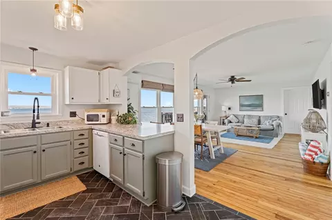 5776 E Lake Rd, Romulus, NY 14541 photo 9
