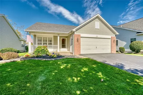 44 Foxtail Ln, Chili, NY 14514
