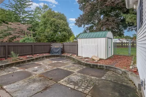 341 Coolidge Rd, Irondequoit, NY 14622 photo 25