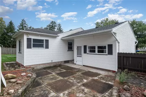 341 Coolidge Rd, Irondequoit, NY 14622 photo 24