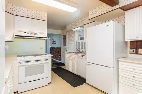 341 Coolidge Rd, Irondequoit, NY 14622 photo 8