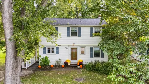 162 Midvale Dr, Perinton, NY 14450