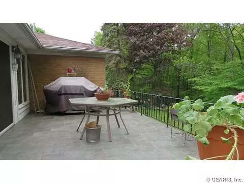 116 Scotch Ln, Irondequoit, NY 14617 photo 19