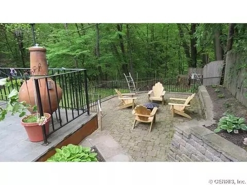 116 Scotch Ln, Irondequoit, NY 14617 photo 22