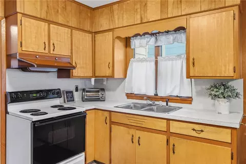 12 Shuler St, Lyons, NY 14489 photo 19