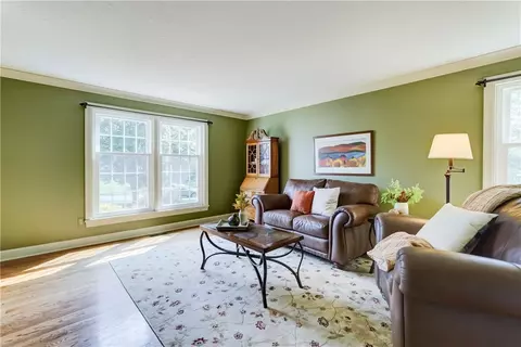 4 Chablis Dr, Perinton, NY 14450 photo 14