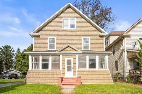 130-132 Strong St, Rochester, NY 14621
