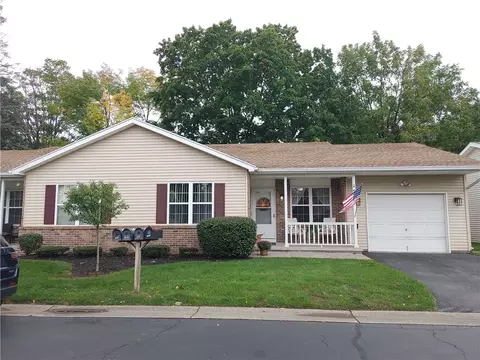 151 Vin Gate Dr, Greece, NY 14616