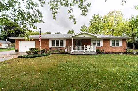 11 Hessler Ct, North Dansville, NY 14437