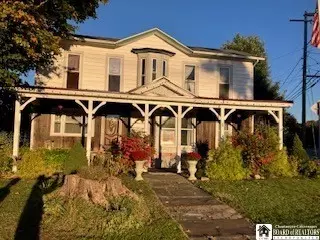 1 Pearl St, Hanover, NY 14062