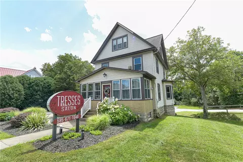 565 Ridge Rd, Webster, NY 14580
