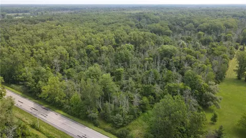 2853 Hartland Rd, Hartland, NY 14067