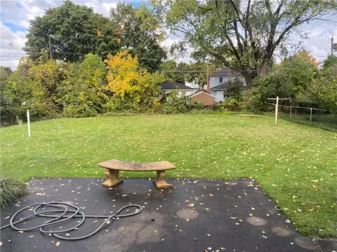 270 Simpson Rd, Irondequoit, NY 14617 photo 28