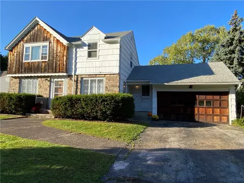 270 Simpson Rd, Irondequoit, NY 14617 photo 2