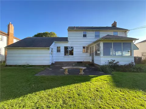 270 Simpson Rd, Irondequoit, NY 14617 photo 5