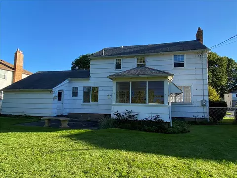 270 Simpson Rd, Irondequoit, NY 14617 photo 4