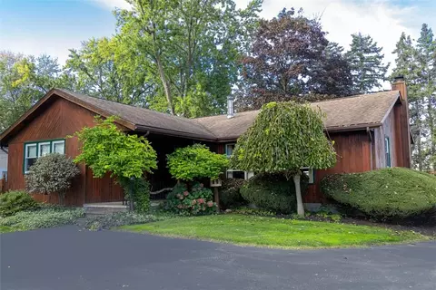 1850 Lakeville Rd, Avon, NY 14414