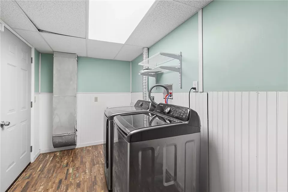  60 Pontiac St, Webster, NY 14580 photo 27