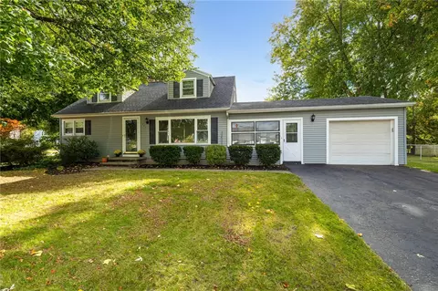 475 Harvest Dr, Greece, NY 14626