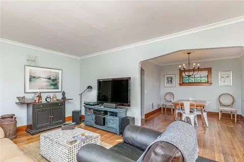 22 Elgrove Rd, Irondequoit, NY 14617 photo 8