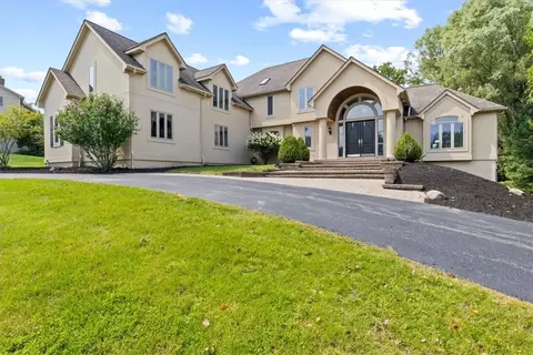 26 Sunrise Park, Pittsford, NY 14534