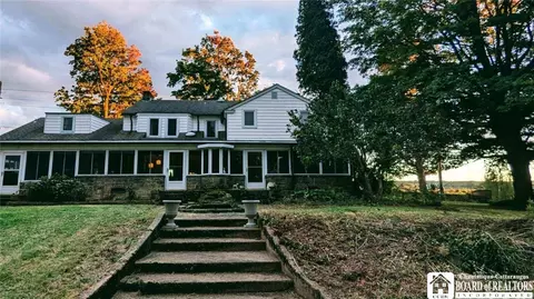 11930 E Main Rd, North East, PA 16428