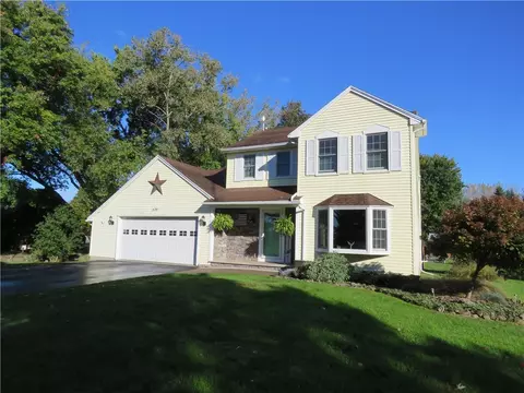 630 Reed Rd, Churchville, NY 14428