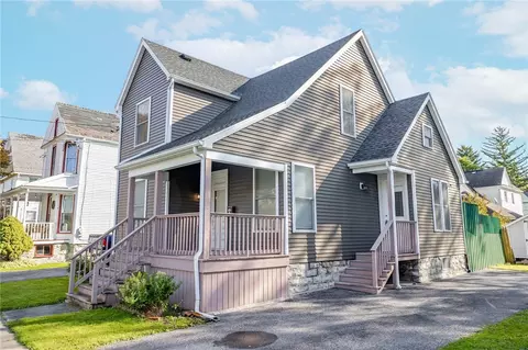 12 Dellinger Ave, Batavia, NY 14020