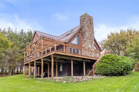 600 Hartnagle Rd, Arcadia, NY 14513