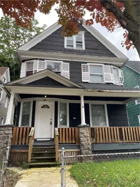 75 Arnett Blvd, Rochester, NY 14611