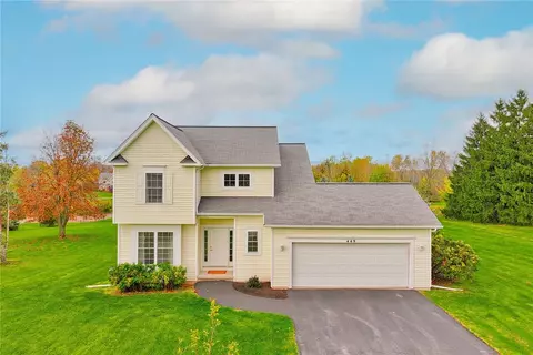 449 Boston Rd, Ontario, NY 14519