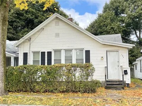 106 Rauber St, Rochester, NY 14605