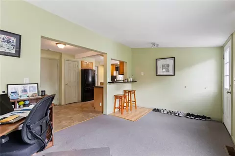 135 Montclair Dr, Irondequoit, NY 14617 photo 20